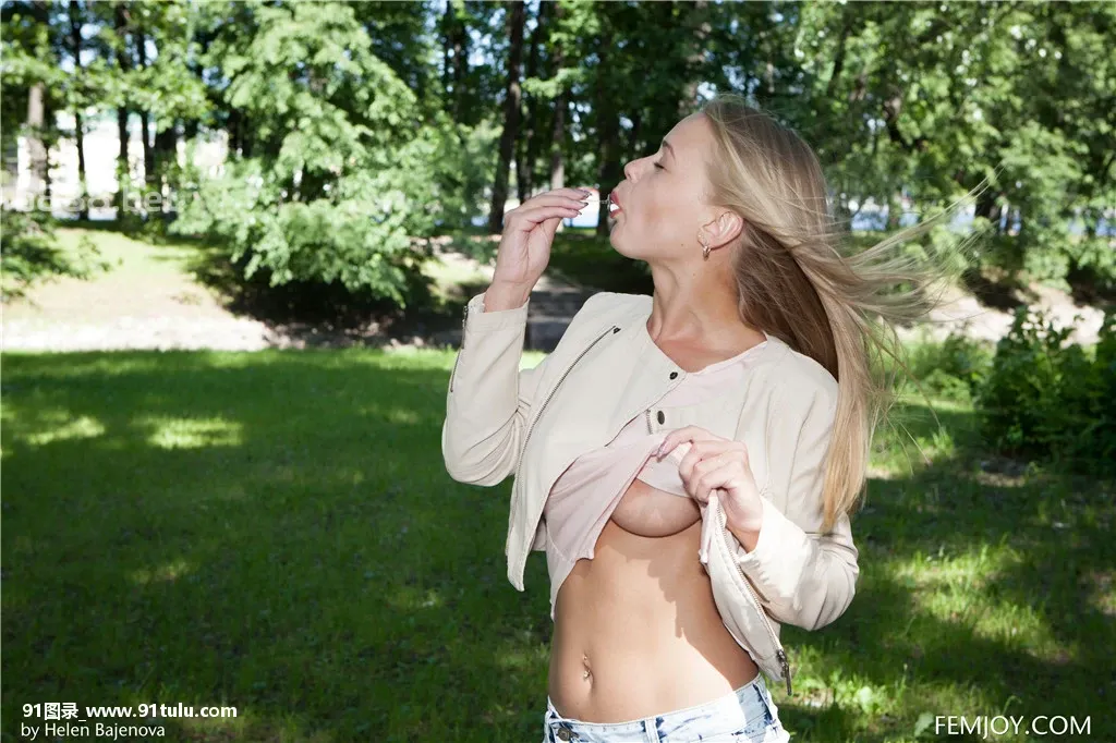 Lop [23P][写真 モーメント 違い]