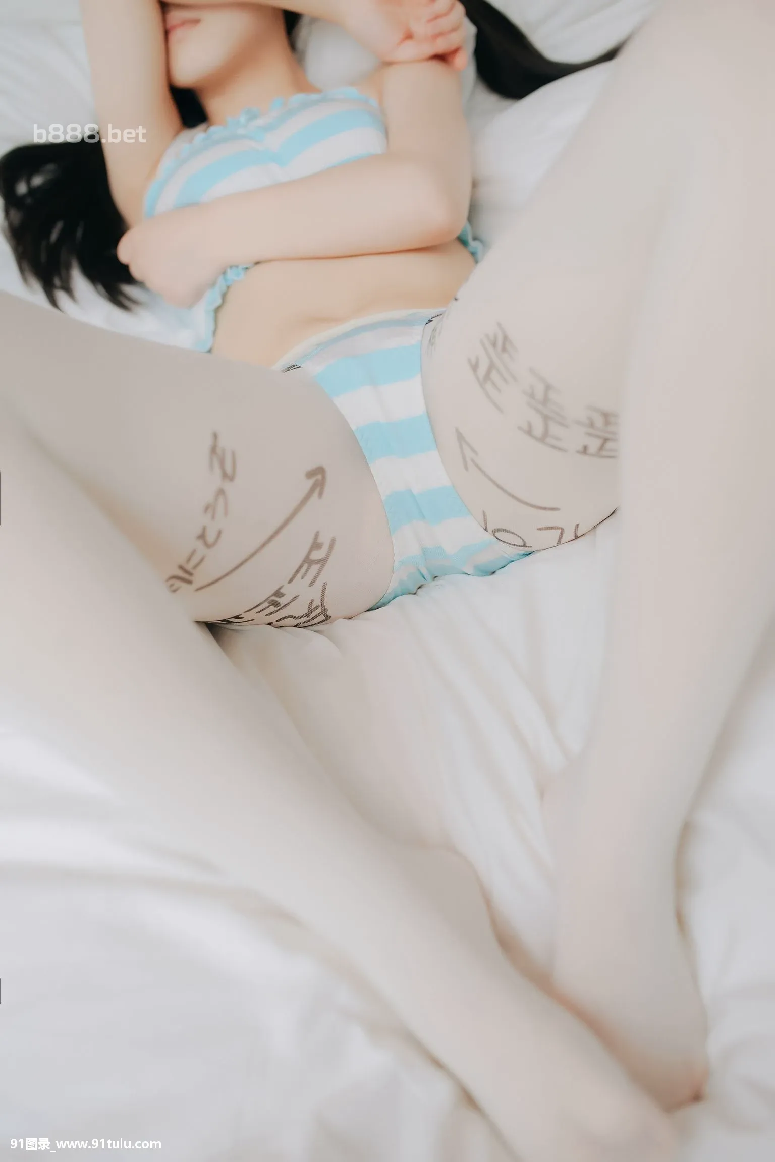 拇指兔－肉便器袜 2   Cute young girl lolita [21P][野原 写真]