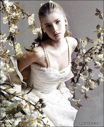 十二大常见校花美女 [10P][写真 ac 母 の 日]