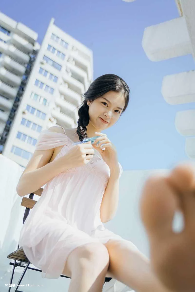 活捉一只小姐姐 [14P][夜 ご飯 写真 撮り 方]