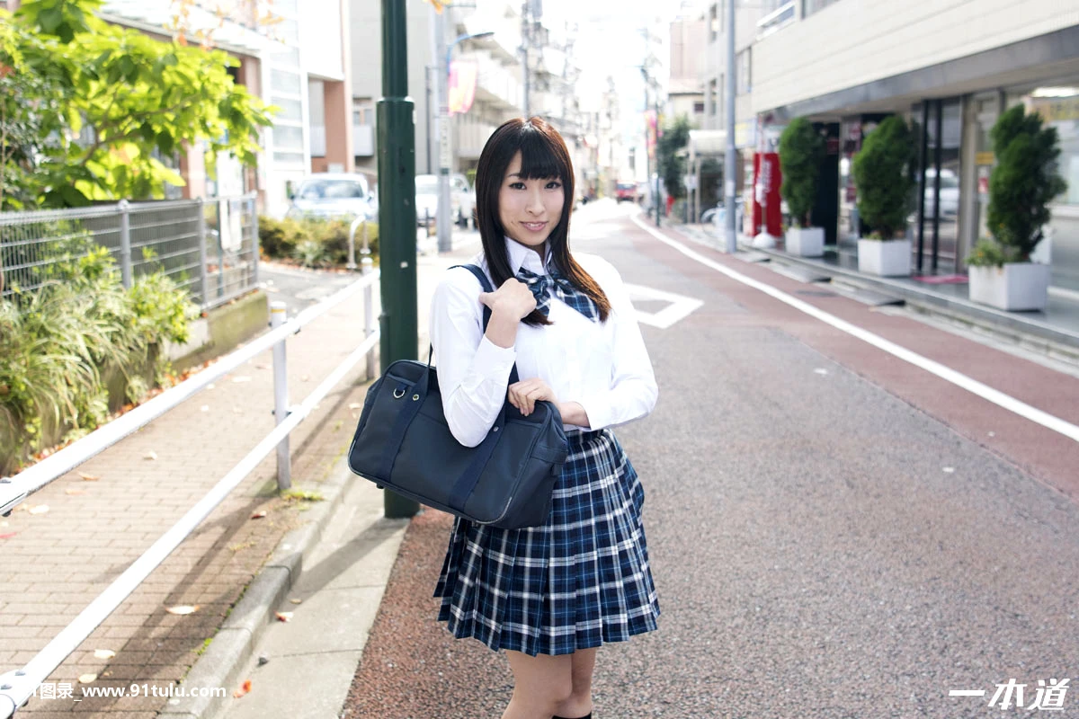 学妹约回家，生活乐哈哈 [30P][windows 写真 編集]