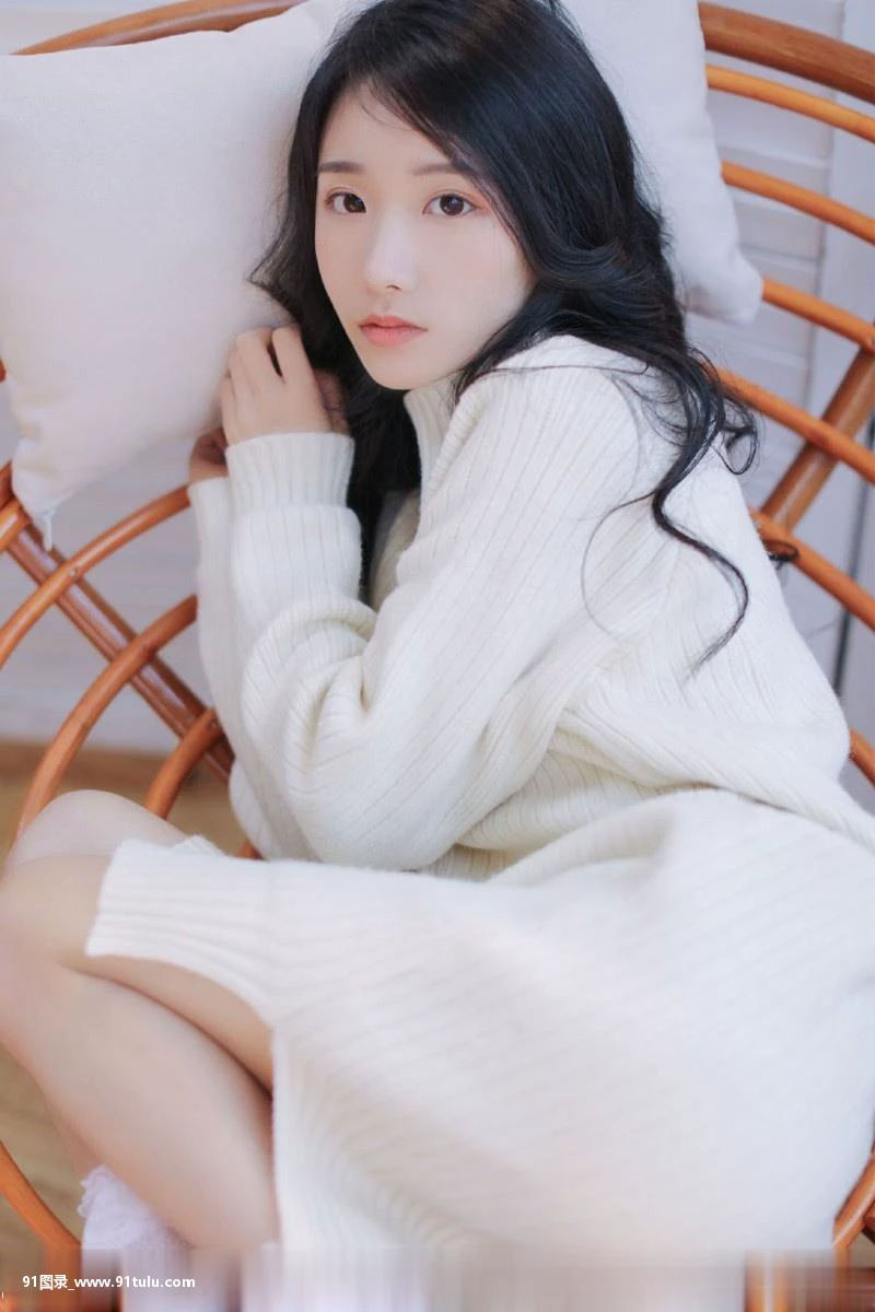 清纯可爱小女孩 [50P][裴 蓓 露点]