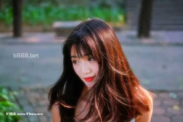 傲娇小少女 [22P][家家 走光 影片]