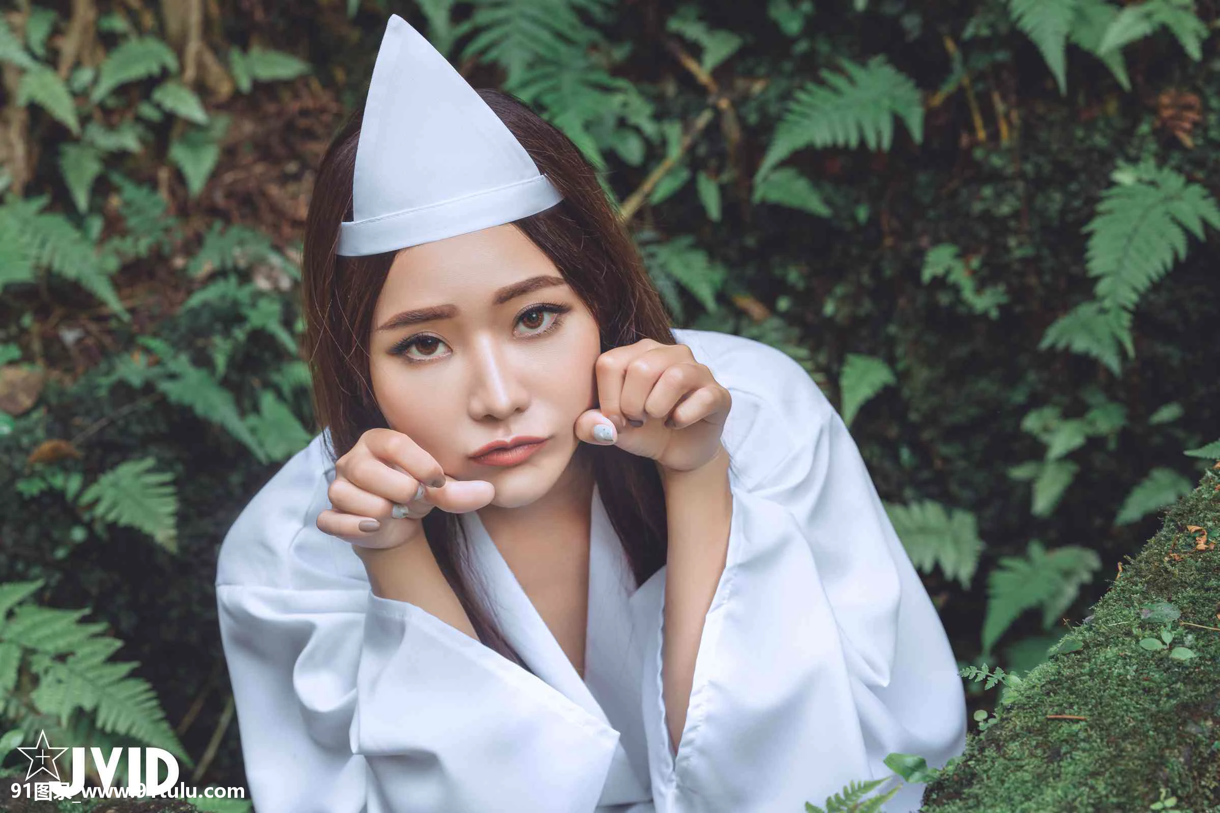 JVID 乐乐 幽灵鬼姬   2 [57P][写真 翻訳]