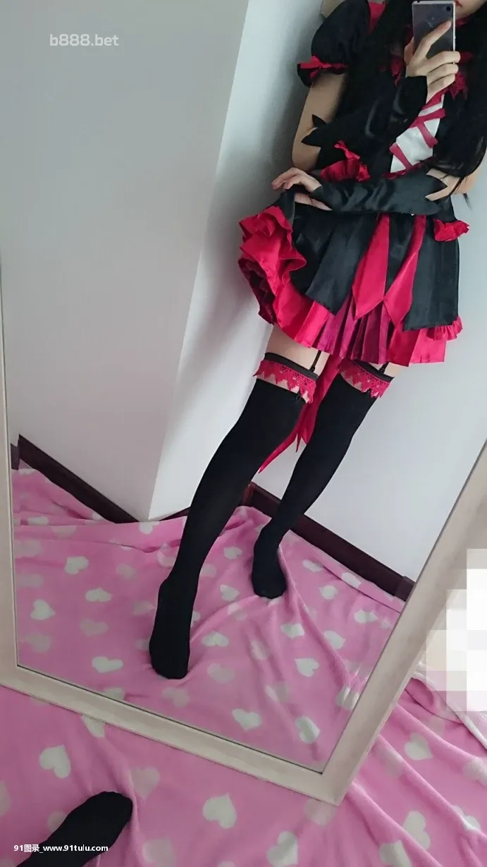 Rory Mercury Cosplay 萝莉麦丘利 [28P][モントゴメリー腺 写真]