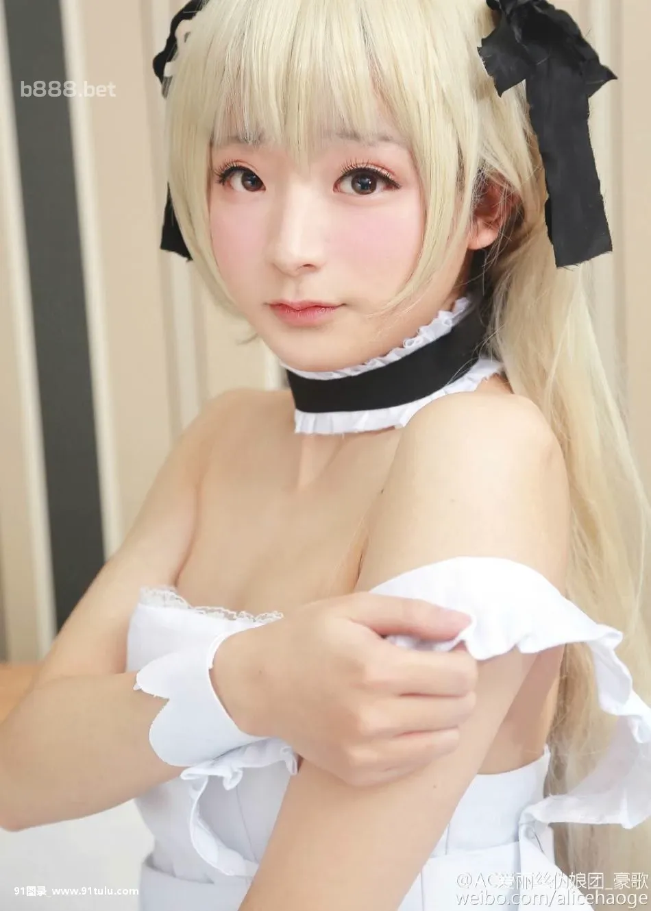 HaoGe Bunny Maid cosplay [34P][イボ 種類 写真 背中]