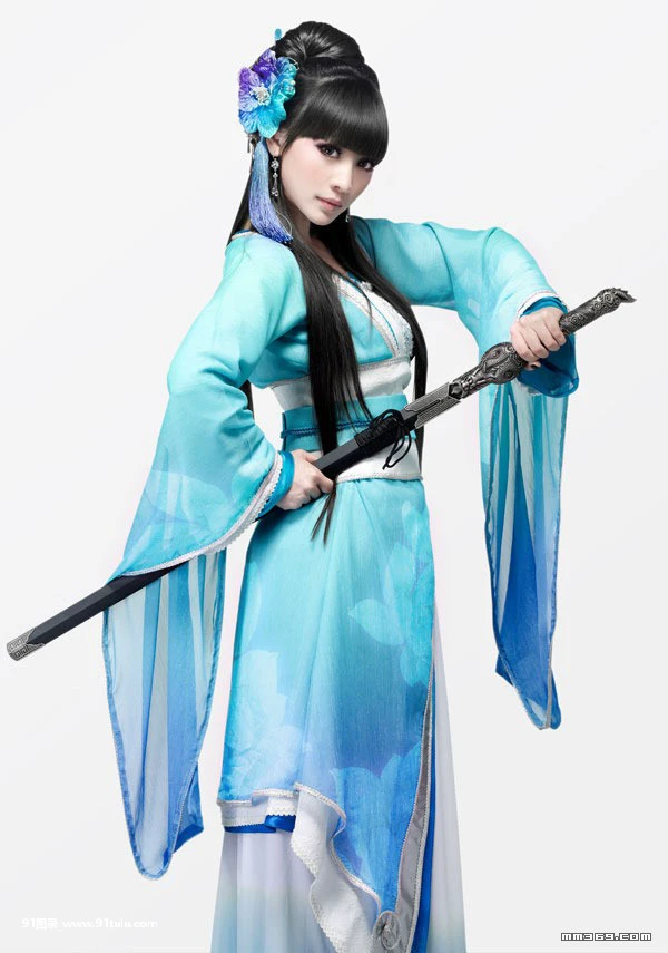 柳岩古装出镜宛如仙子一般 [9P][インスタ 写真 保存 複数]