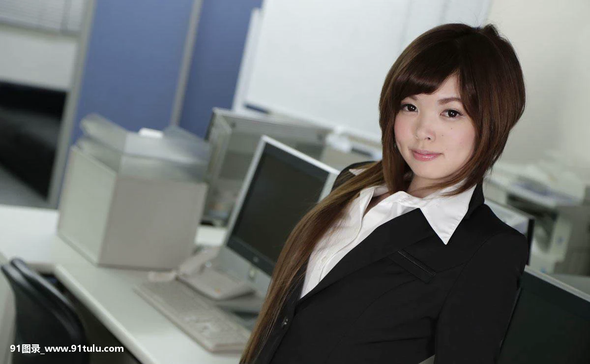 新公司入职的第一天 [20P][唾液腺 腫れ 写真]