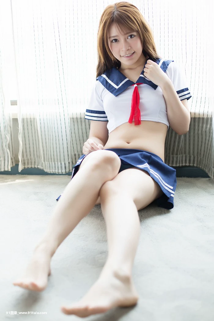 邻家小妹Carol酱校服诱惑酸甜可人 [45P][tandem 写真]